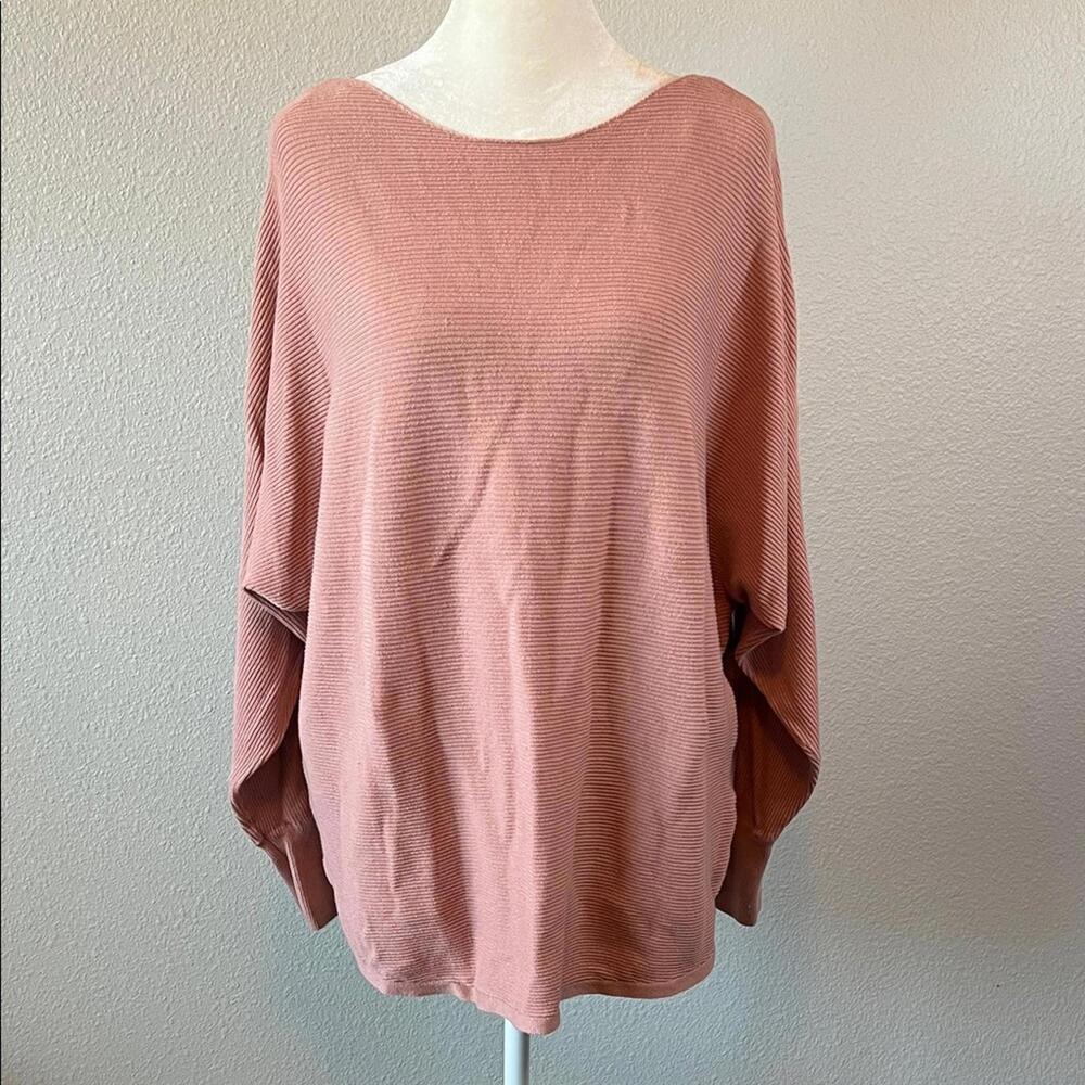 Amisa Pink Wide Neck Sweater Size Large